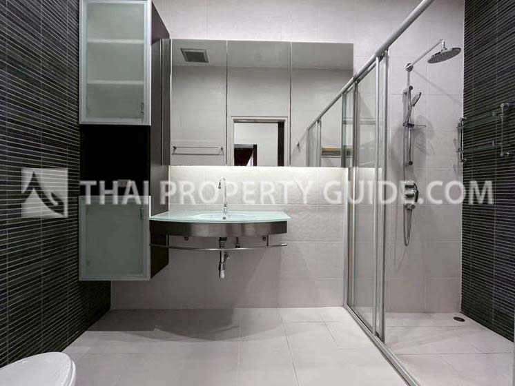 House in Sukhumvit 